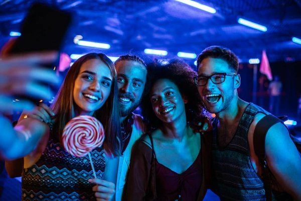 Quels sont les principes fondamentaux de l'analyse des mémoires de la Seconde Guerre mondiale ?